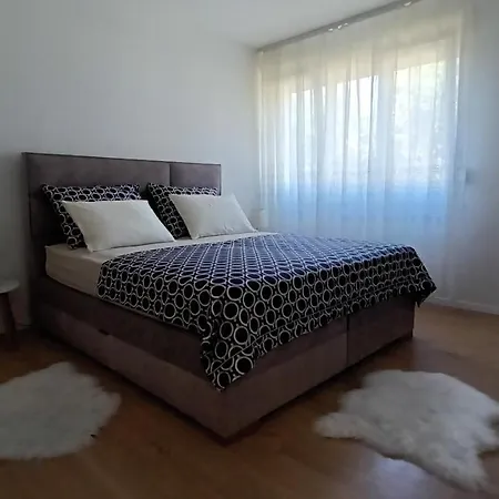 Leona Apartment-perfect For Four 斯普利特