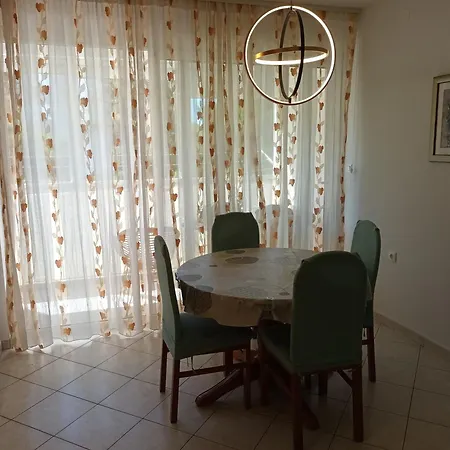 Leona Apartment-perfect For Four * 斯普利特