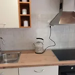 Leona Apartment-perfect For Four Split