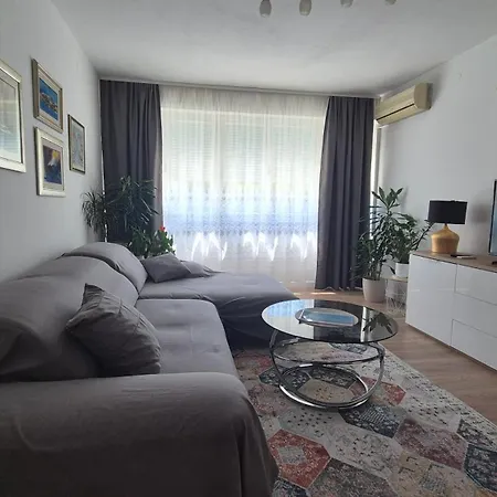 Leona Apartment-perfect For Four * 스플리트